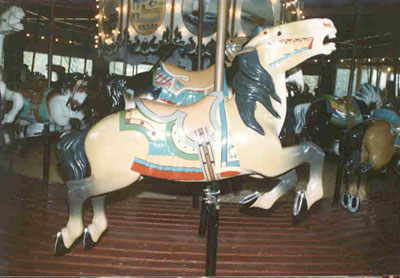 alt="American Beauty Herschell Spillman Kiddie Carousel"